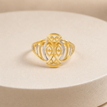 Eshira Mystic Eye Gold Ring