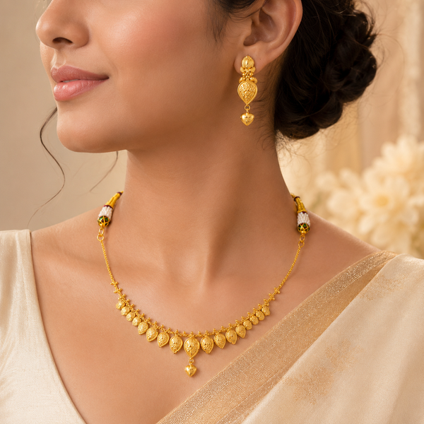 Neha Leaf Heart Gold Necklace Set