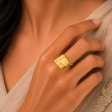 Ziyana Unique Shape Gold Ring