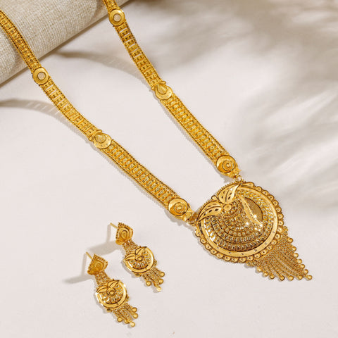 Vaidehi Regal Layered Necklace Set