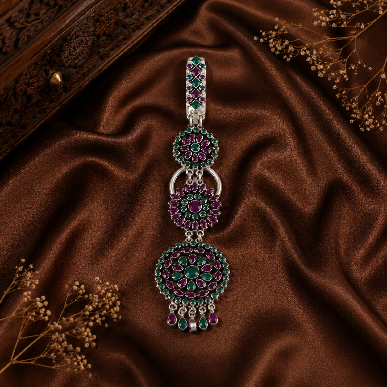 Regal Blossom Silver Waist Key Ring