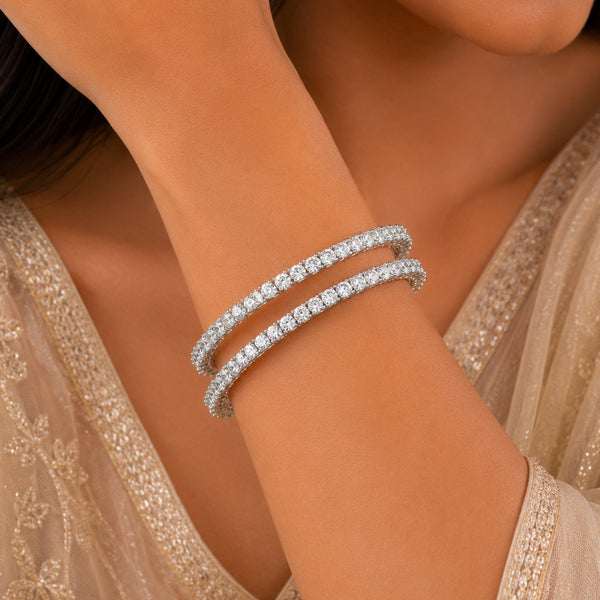 Kaviya Silver Bangles
