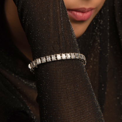 Maanvi Dazzling Silver Swarovski Bracelet