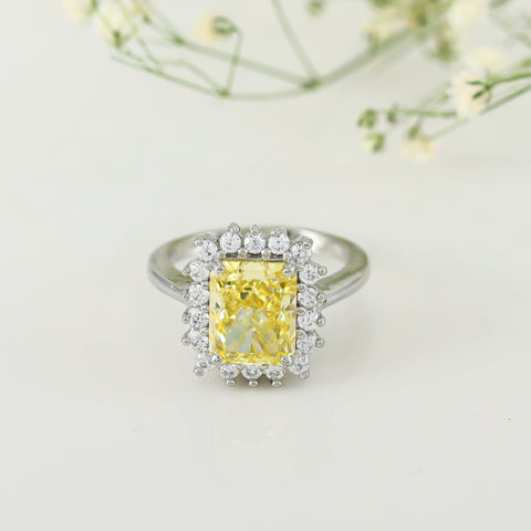 Navika Ravishing Silver Ring