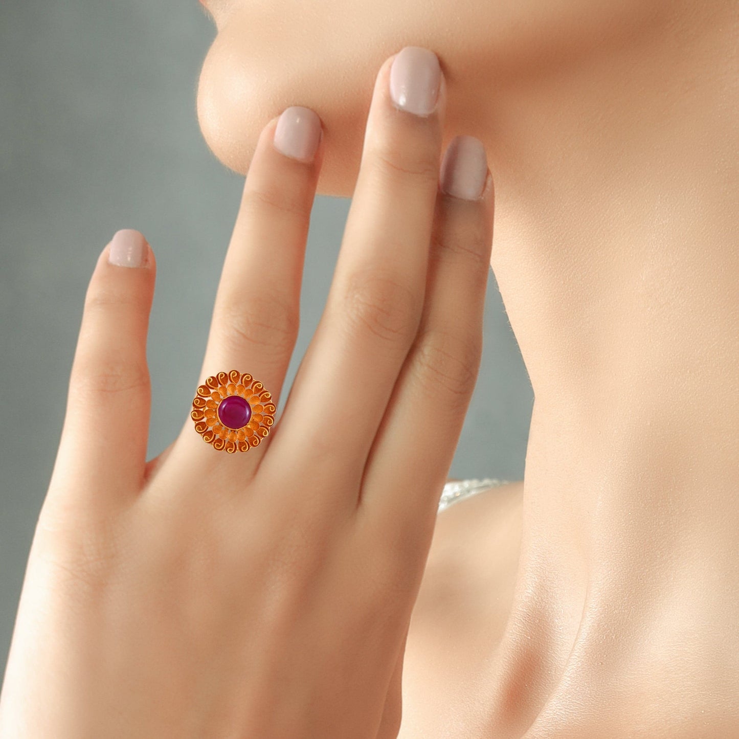 Aksiti Floral Gold Ring