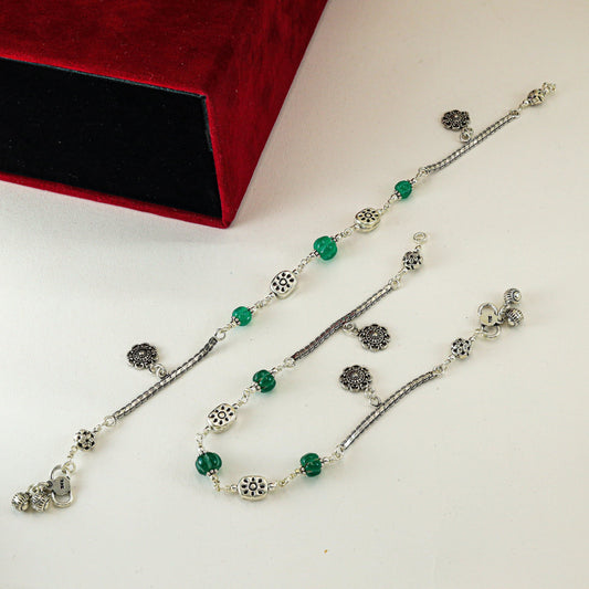 Pia Appealing  Silver Anklets