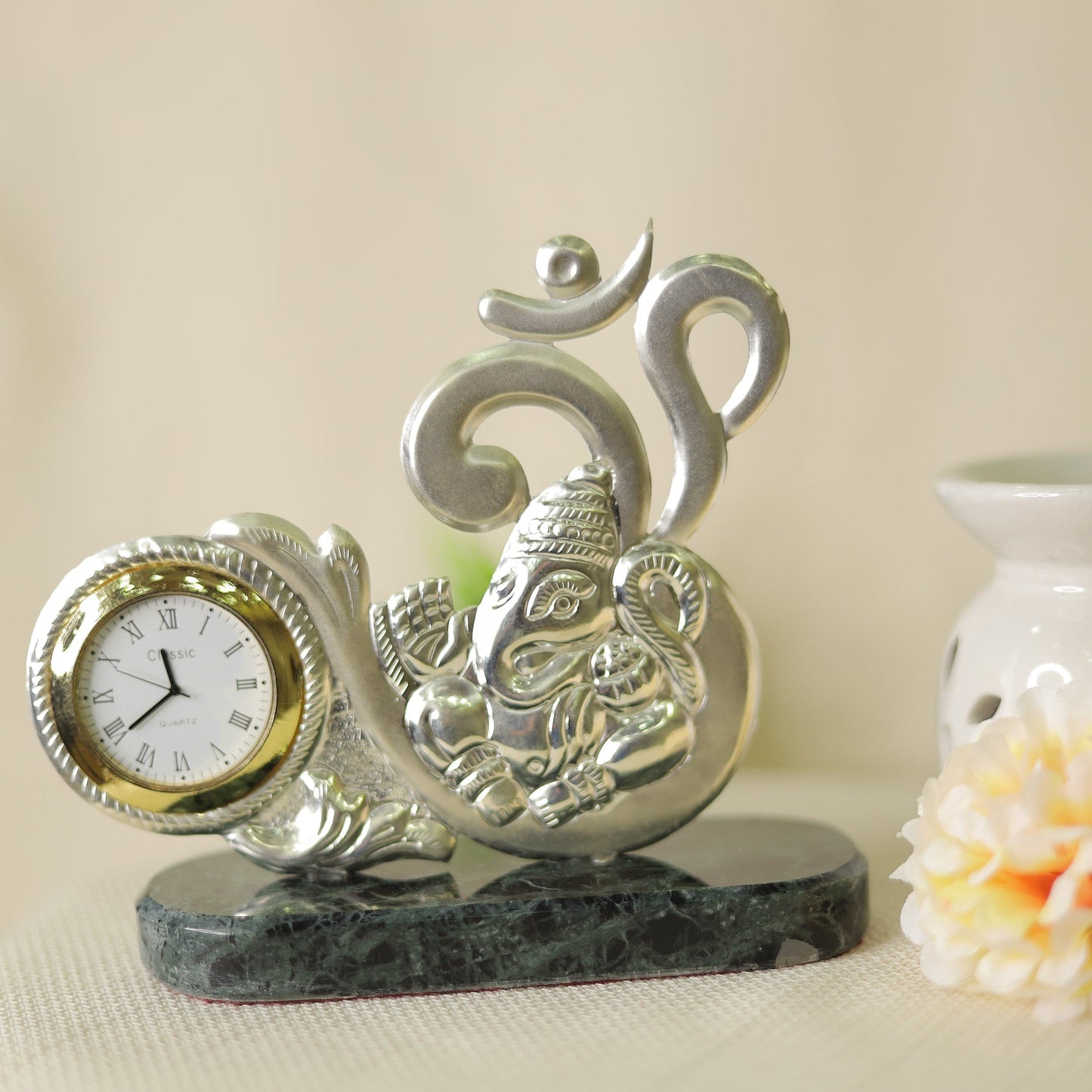 Lovely Silver Table Watch With Ganesha Idol