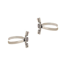 Aanvi Colorful Traditional Chic Silver Toe Rings