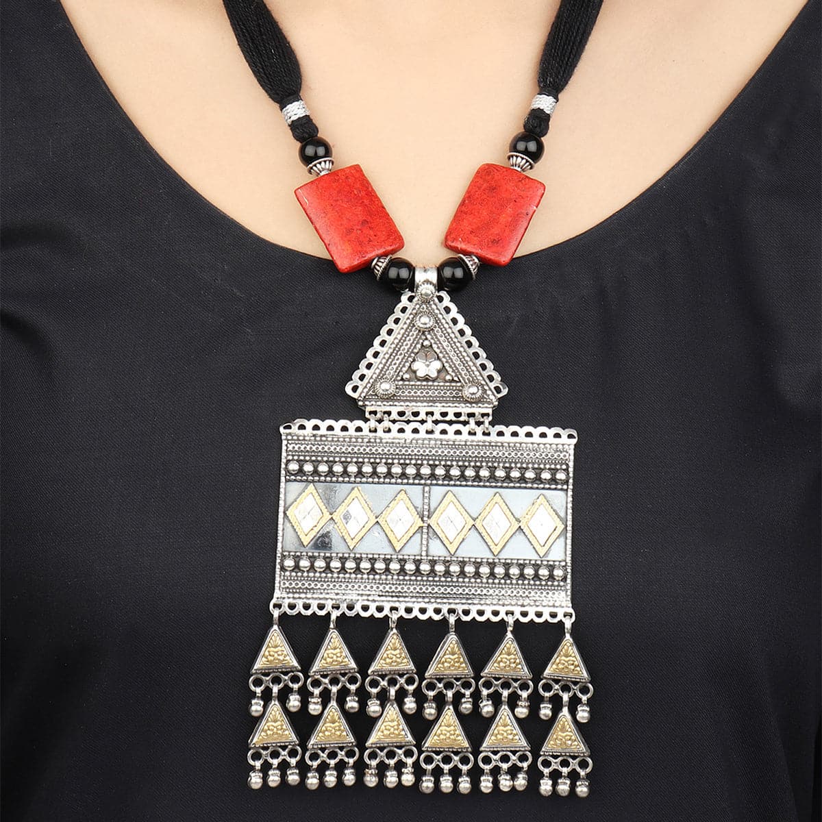 Vanya Red-Black Dual Tone Thread Tribal Silver Necklace