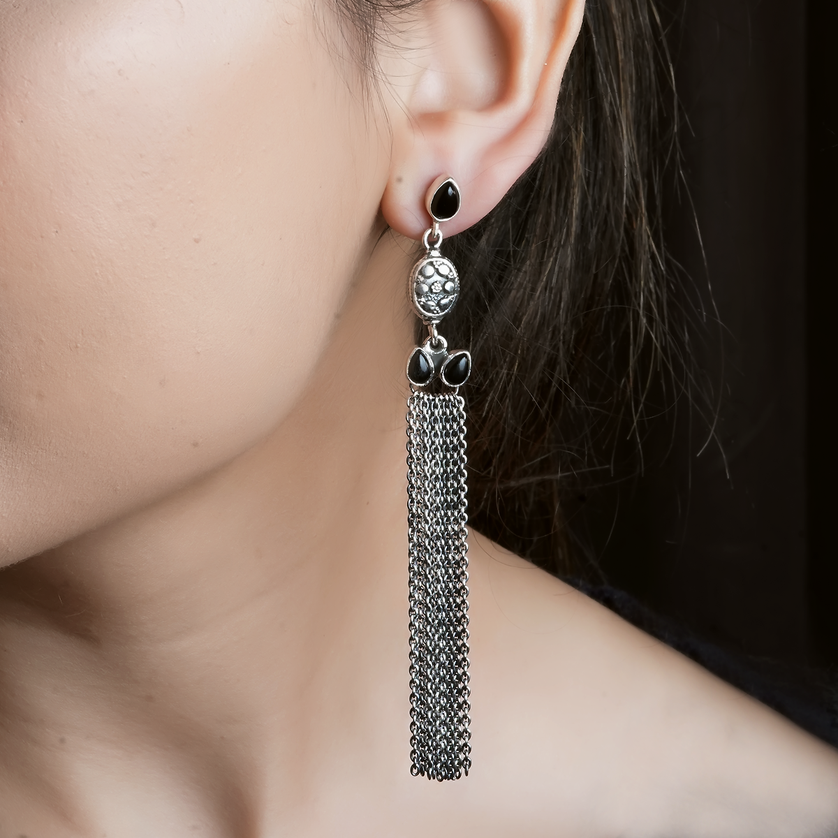 Avni Black Silver Chain Earrings