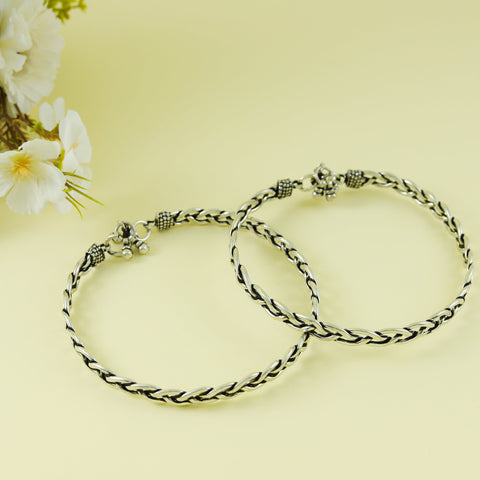Inaya Dazzling Silver Kada Anklets