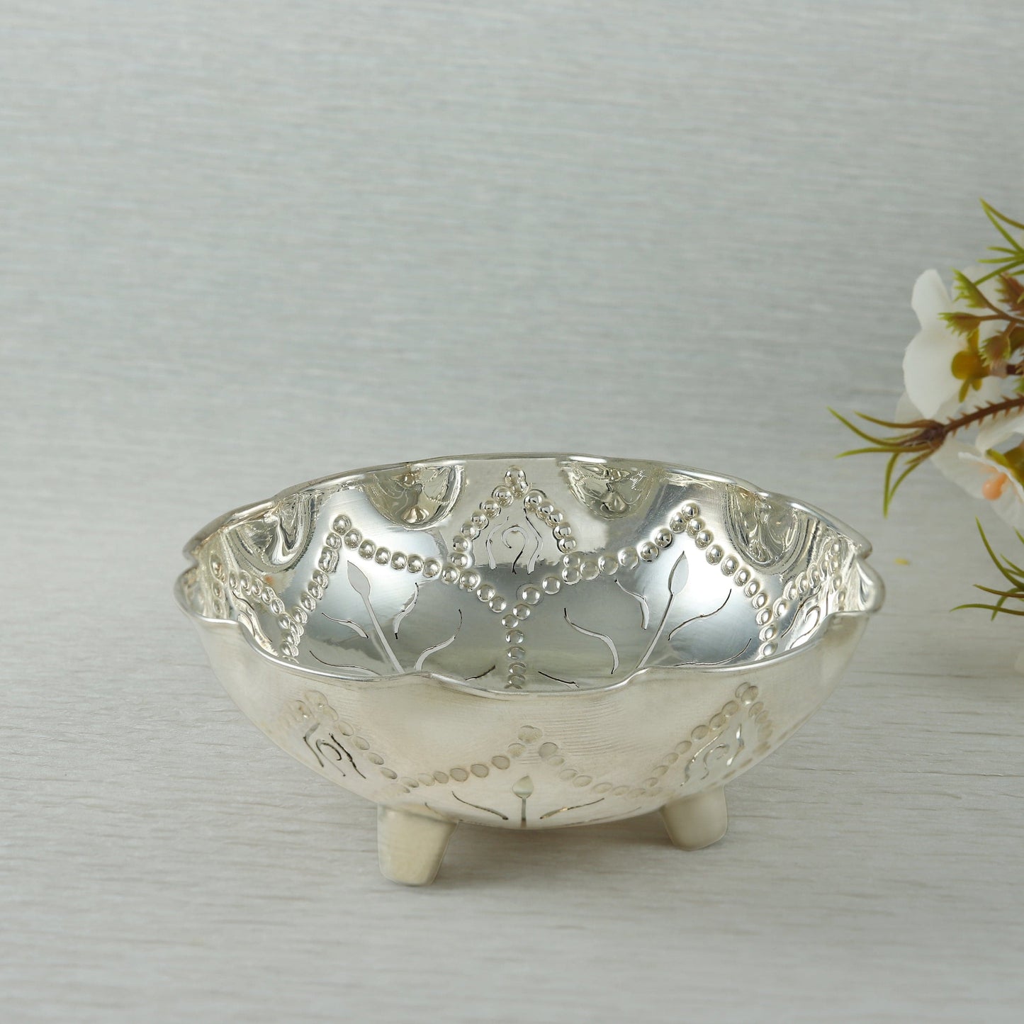 Coraline Classy Silver Bowl