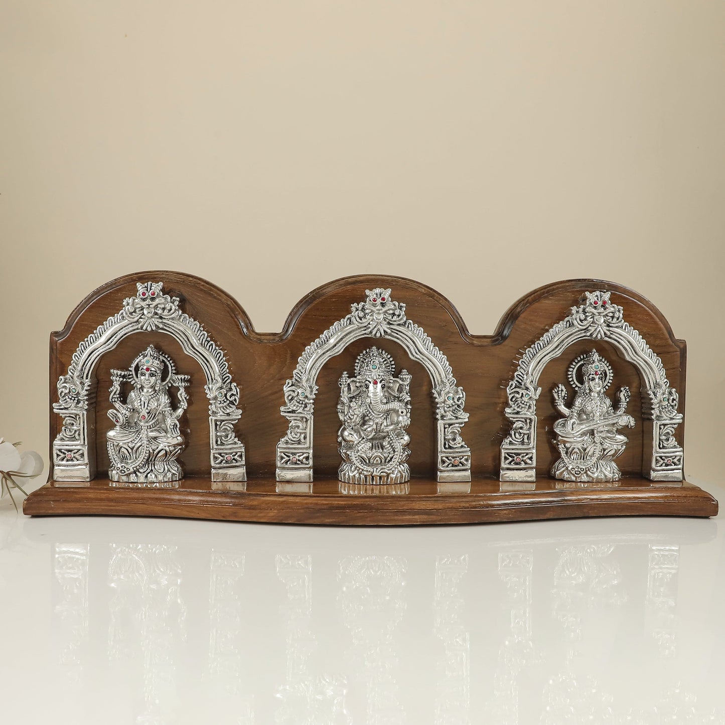 Stunning Silver Lakeshi-Ganesh-Sarswati Idol
