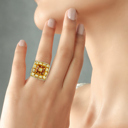 Shivika Alluring Gold Ring