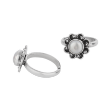 Pratha Pearl Silver Toe Rings