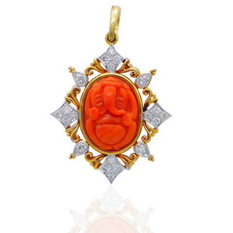 Lovely Vighneshawara Gold Diamond Pendant