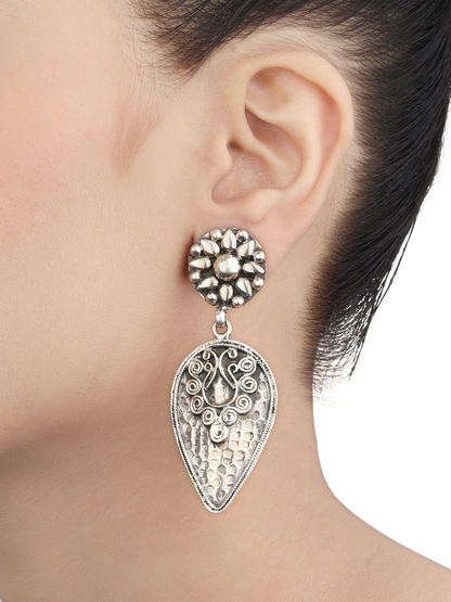 Rasya Tribal Silver Earrings